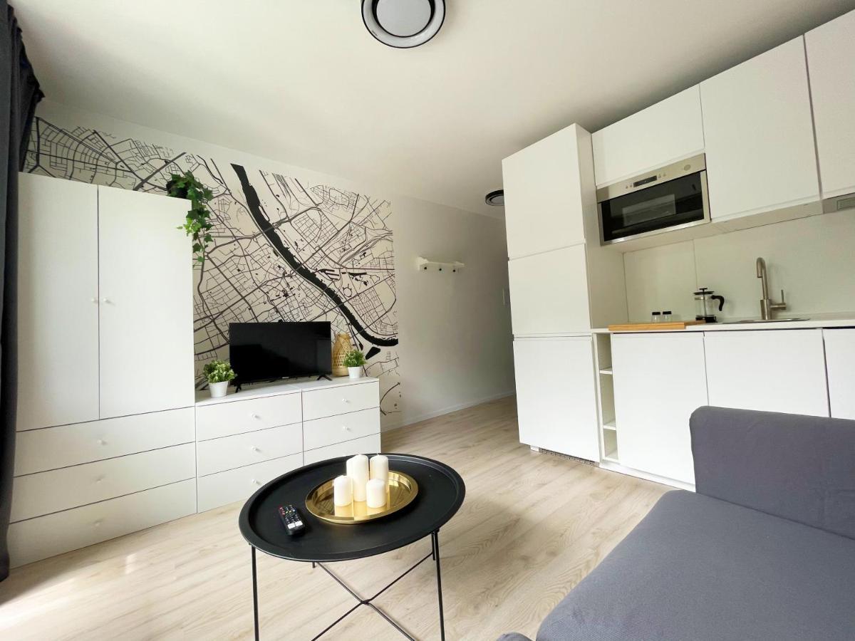 Batorego 18 - White - 450M Stacja Metra Pola Mokotowskie, 800M Biblioteka Narodowa, 20M Piekny Park Pola Mokotowskie, 800M Do Sgh - Wifi - Smart Tv - Good Apartments Varsovie Extérieur photo